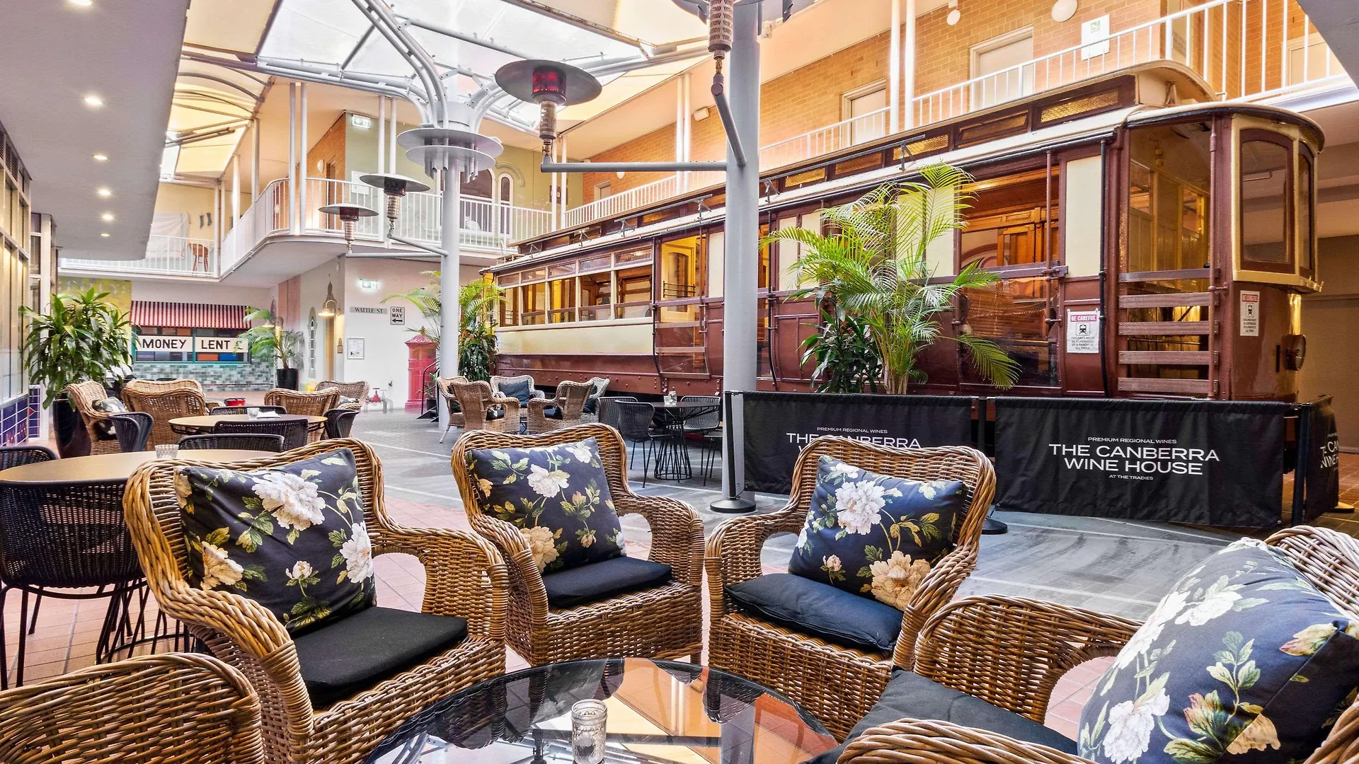 Quality Hotel Dickson Canberra