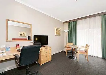 Quality Hotel Dickson Canberra 4*,  Australia