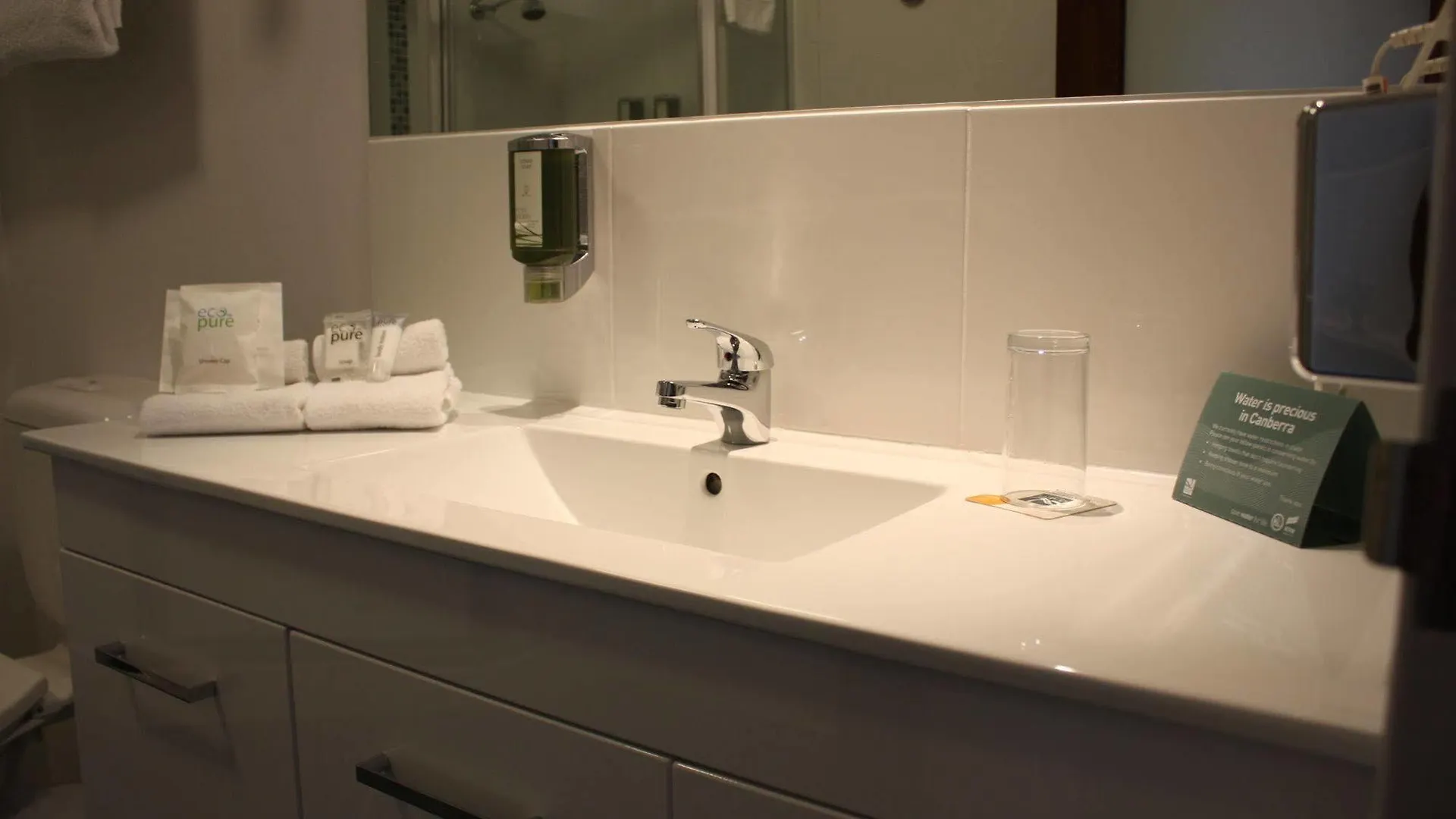 Quality Hotel Dickson Canberra Australia