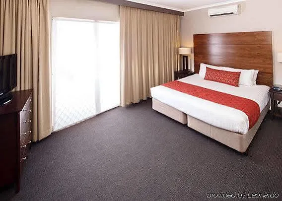 ****  Quality Hotel Dickson Canberra Australia